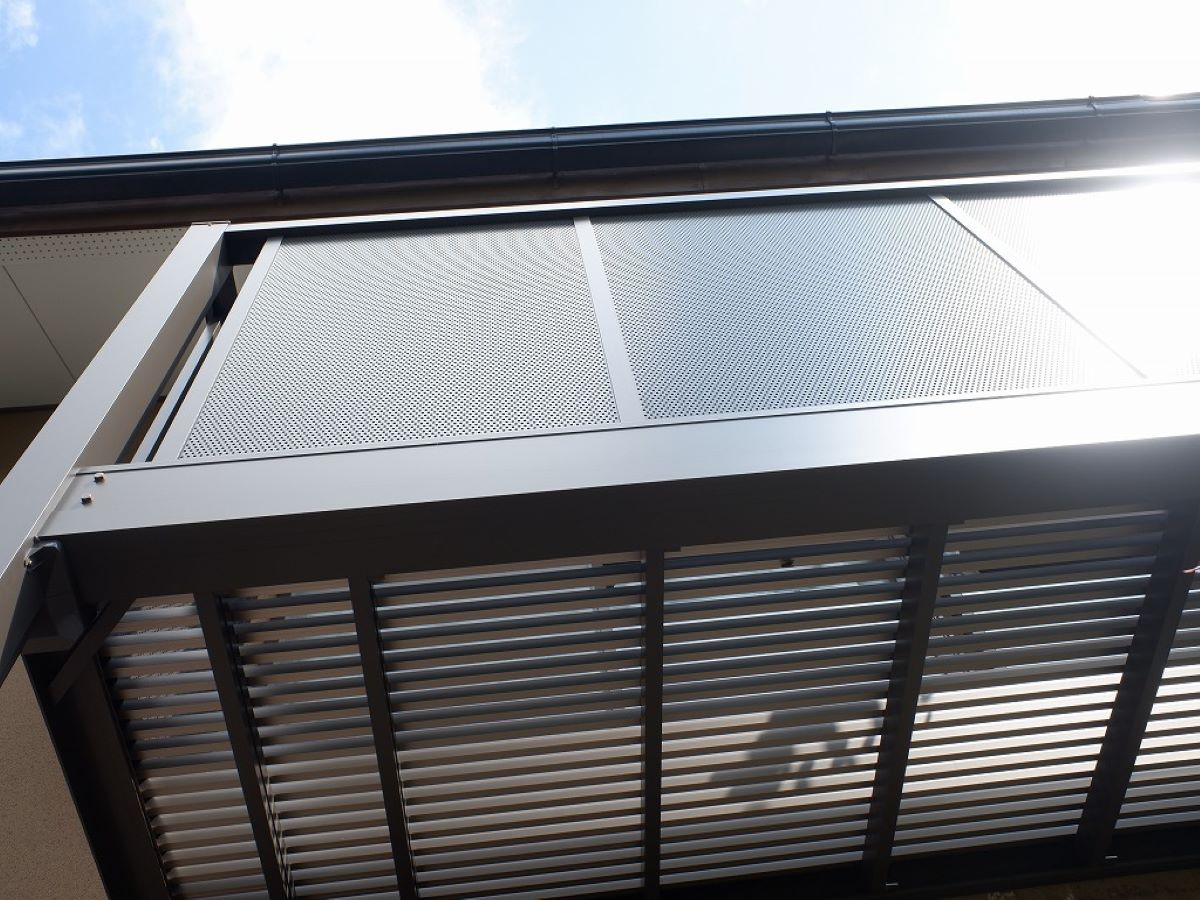 Shiawaseya-リフォーム施工事例　バルコニーの架け替え　長野市