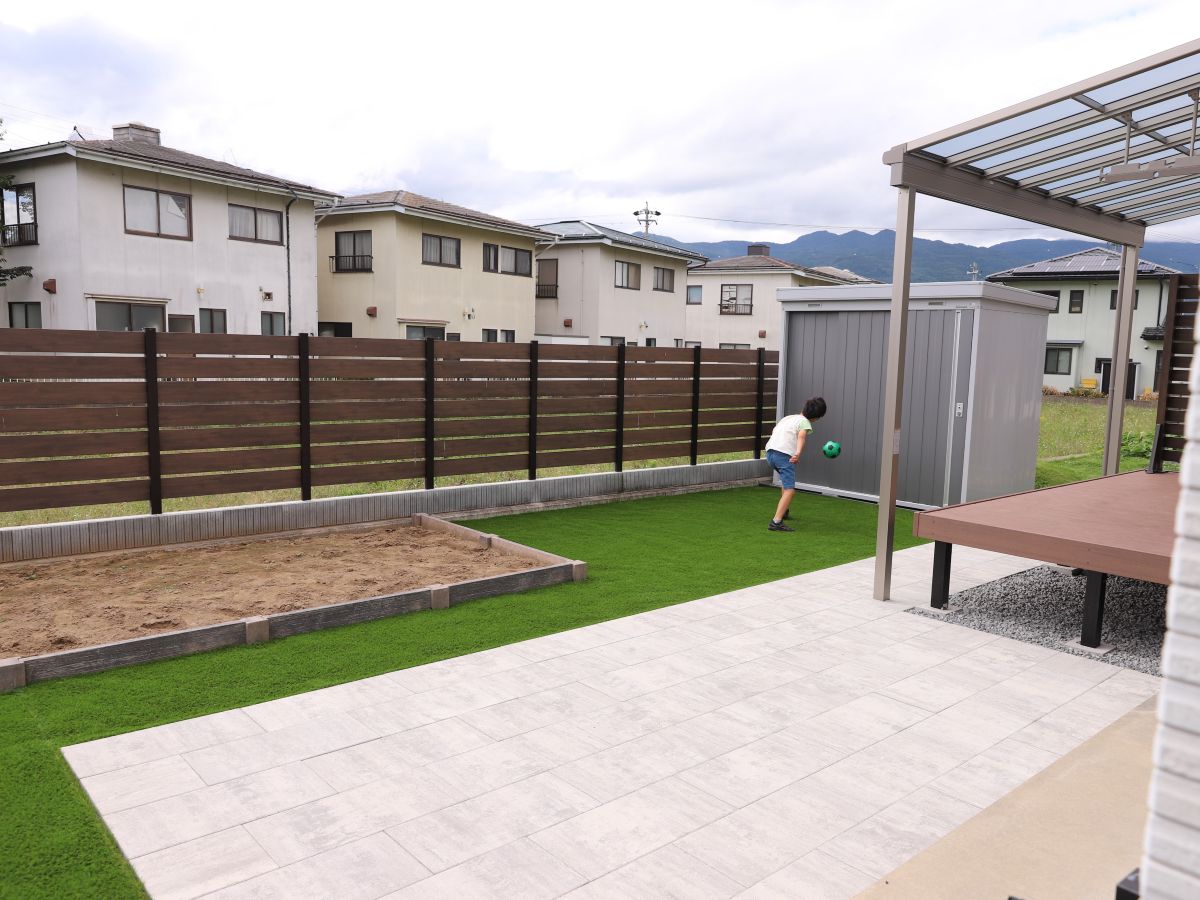 Shiawaseya-デッキ、フェンス、テラス屋根、テラス、人工芝、菜園スペース　⇒　『お庭の無料相談会』開催のお知らせ